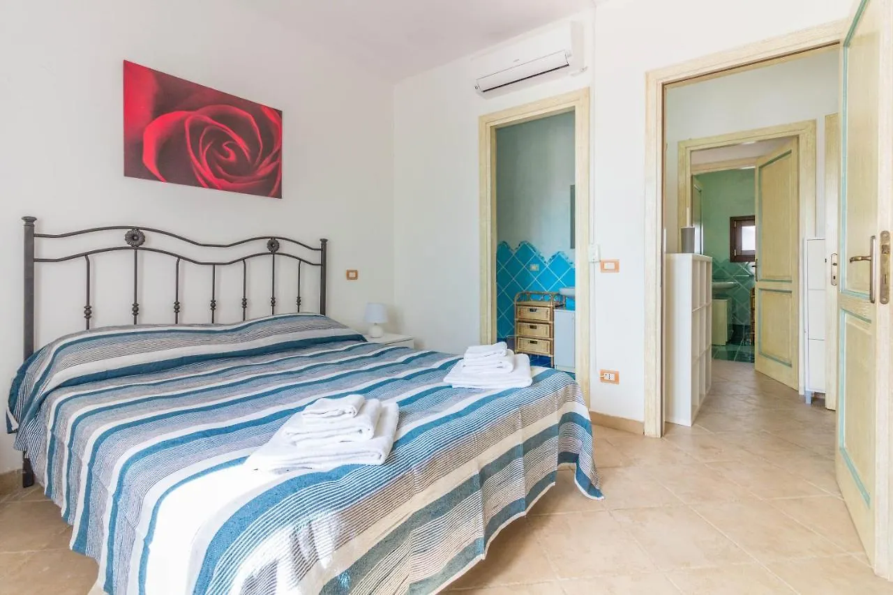 Amazing Sea View Flat With Swimming Pool! Lejlighed Olbia
